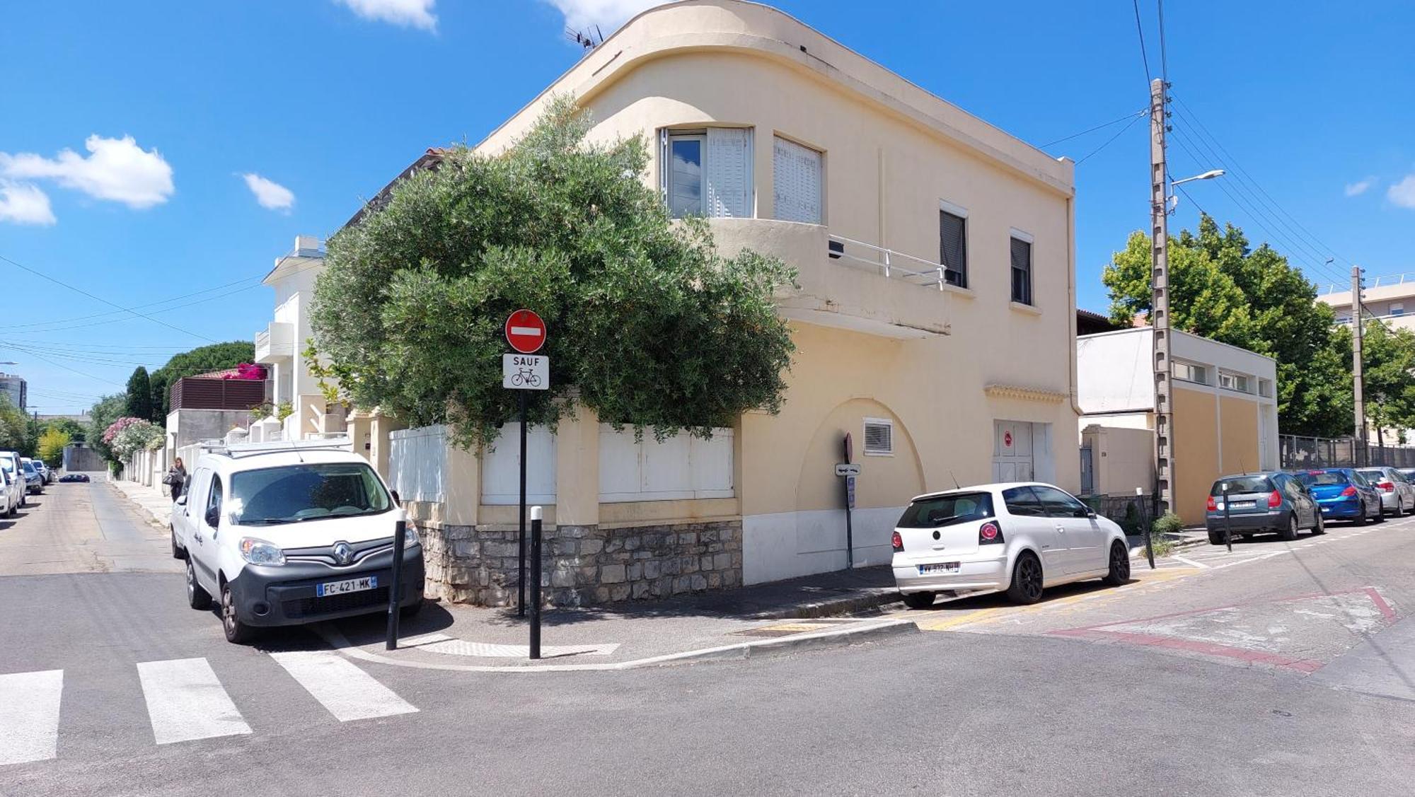 A 10Mn Des Arenes F2 Au Calme Avec Garage Gratuit Διαμέρισμα Νιμ Εξωτερικό φωτογραφία